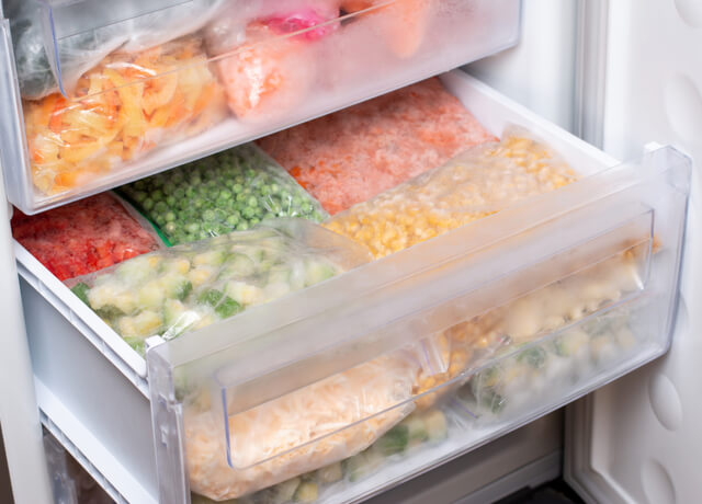 冷凍庫の電気代はどれくらいかかる？節約する方法は？｜EGR